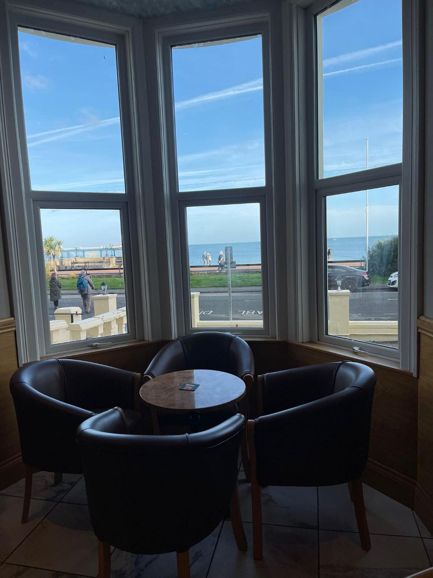 Four Saints Brig Y Don Hotel Llandudno Exterior photo